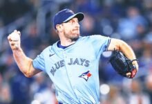 Max Scherzer iniciará su primer juego de postemporada desde 2023 en el Juego 4 de la Serie de Campeonato de la Liga Americana.