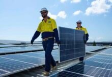 Gran humo o batería grande? ¿Cómo puede SE Queensland satisfacer la demanda de energía del sol?