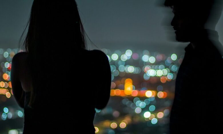 16 métodos convincentes que justifican a las personas a estar en una relación equivocada