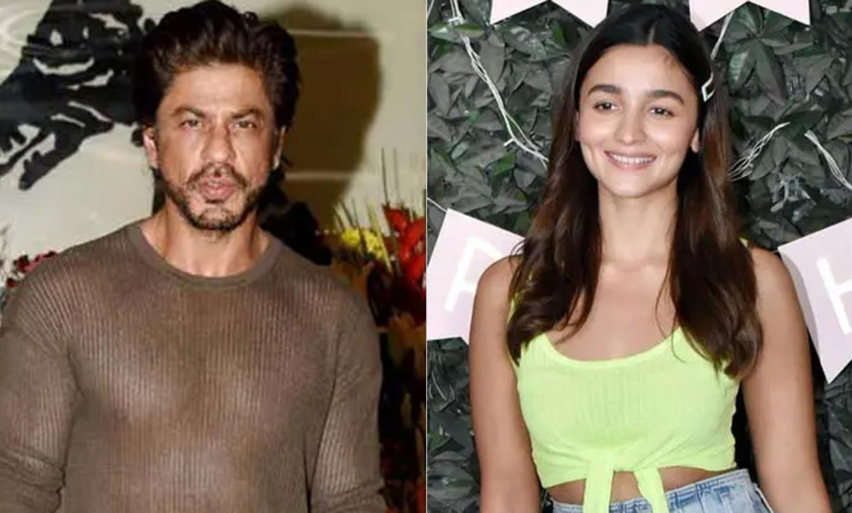 Shah Rukh Khan reveló que Ken Alia Bhatt se perdió la noche de premios Filmfare Shah Rukh Khan reveló que Ken Alia Bhatt se perdió la noche de premios Filmfare