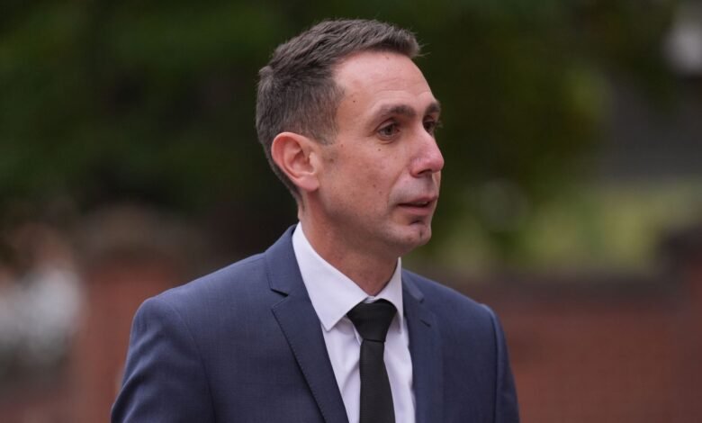 David Coote: el ex árbitro de la Premier League se declara culpable de pornografía infantil | noticias de futbol David Coote: el ex árbitro de la Premier League se declara culpable de pornografía infantil | noticias de futbol