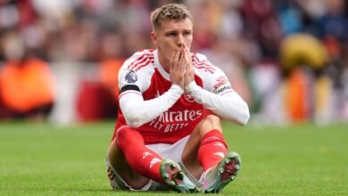 Martin Odegaard permanece con una rodilla en una doble y Declan Rice también está herida cuando el Arsenal es atacado por más lesiones en Win West Ham | Noticias de fútbol