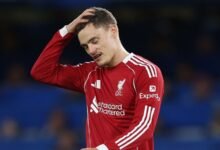 Gary Neville criticó el ataque del Liverpool ‘inútil’ cuando los campeones de la Premier League sufrieron una tercera derrota consecutiva ante la derrota del Chelsea | Noticias de fútbol