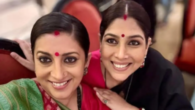 Smriti Irani compartió una selfie con Sakshi Tanwar, llamándola “hogar”.
