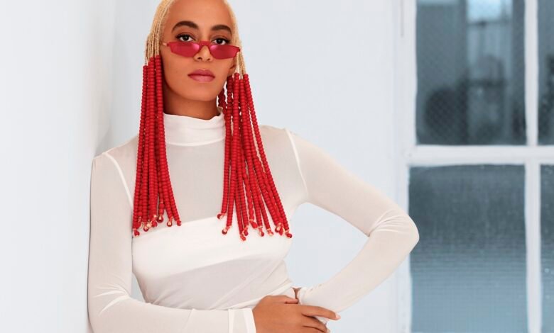 Solange es ahora becaria residente en la USC y otras noticias – SURFACE Solange es ahora becaria residente en la USC y otras noticias – SURFACE