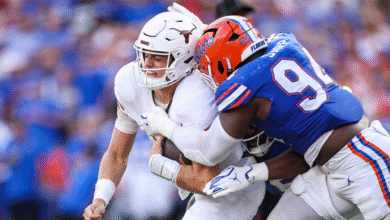 Texas no está a la altura del exagerador: el equipo de las deficiencias ofensivas de las deficiencias de la peste clasificada por la pretemporada No. 1