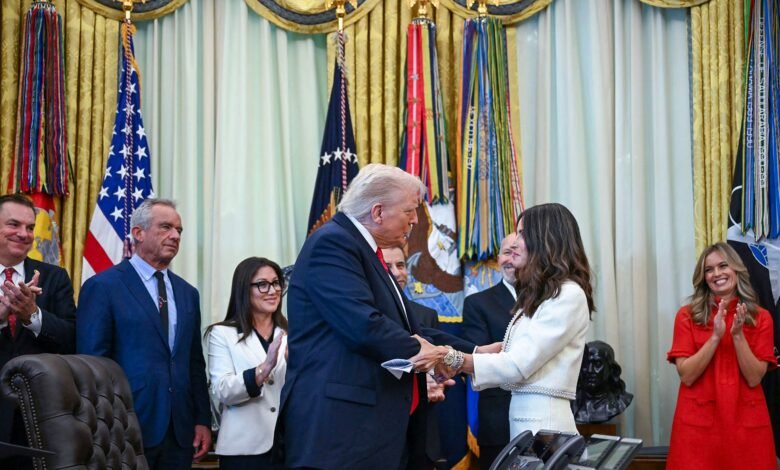Los planes de FIV de Trump podrían reducir los costos para algunos, pero no cumplen con la promesa de campaña Los planes de FIV de Trump podrían reducir los costos para algunos, pero no cumplen con la promesa de campaña