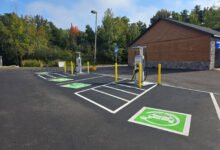 4 puertos públicos de EV, altas velocidades que se instalarán en el norte de Wisconsin