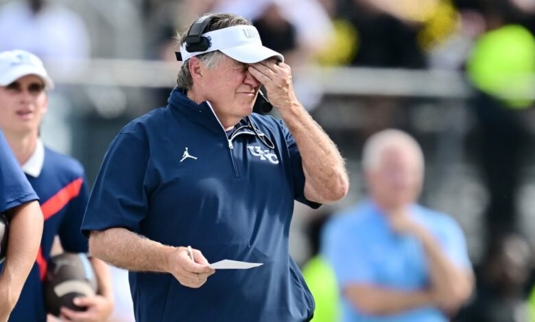 El entrenador asistente Bill Belichick en Carolina del Norte fue suspendido