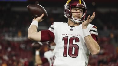 Los Colts practican al QB Jeff Driskel, Jaren Hall, Tanner Mordecai, Kyle Trask