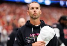 El excelente entrenador de los Cardenales, Jonathan Gannon, $ 100,000 por interacción con pasatiempos con Emari Demercado.