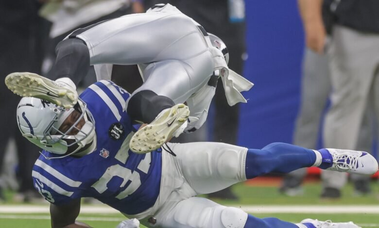 Los Colts colocaron al CB Mike Hilton en el equipo de práctica debido a una lesión