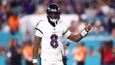 Fútbol del jueves por la noche: Lamar Jackson lleva a los Ravens a una victoria 28-6 sobre Miami Fútbol del jueves por la noche: Lamar Jackson lleva a los Ravens a una victoria 28-6 sobre Miami