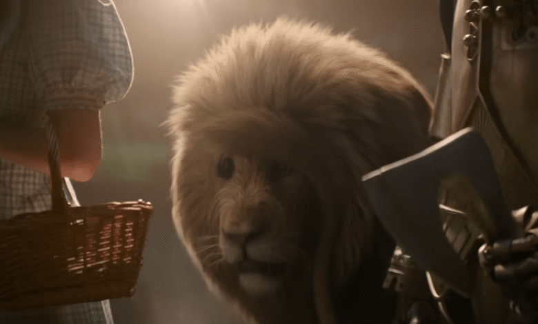 Wicked: Se burla del buen director Ningún actor habla de Cowardly Lion Wicked: Se burla del buen director Ningún actor habla de Cowardly Lion