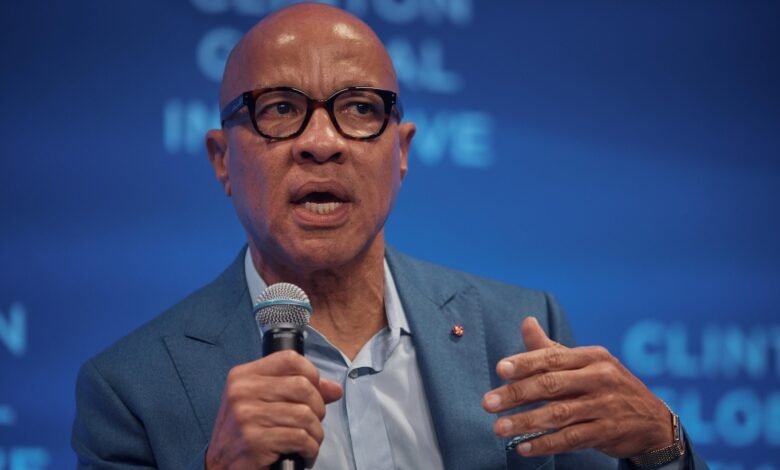 Las fundaciones quieren frenar la influencia de los desarrolladores de IA con 500 millones de dólares para necesidades humanas Las fundaciones quieren frenar la influencia de los desarrolladores de IA con 500 millones de dólares para necesidades humanas