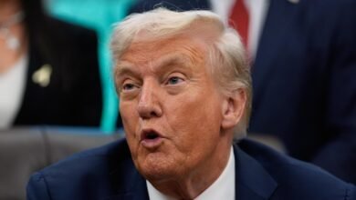 La demanda busca detener la tarifa de $ 100,000 de Trump por visas H-1B