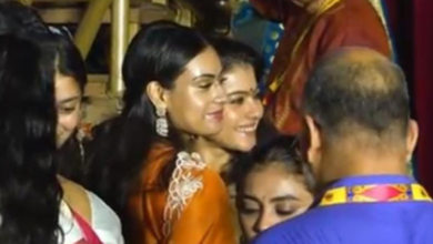 Nysa Devgan se une a Kajol para llevar adelante la tradición ‘Sindur Khela’
