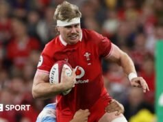 Aaron Wainwright: Gales espera que el No. 8 esté lo suficientemente en forma para enfrentar a Sudáfrica