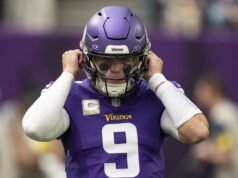 JJ McCarthy estuvo limitado en la práctica del miércoles