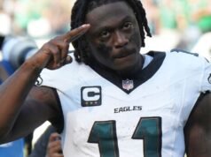 AJ Brown, sin complejos: Decepcionado con la ofensiva de los Eagles en su conjunto
