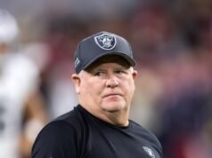 Los Raiders despiden al coordinador ofensivo Chip Kelly