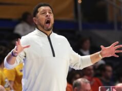 Pitt parpadeó y encontró su oportunidad ante Quinnipiac.