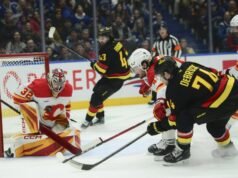 Los Flames anotaron 5 goles consecutivos para superar a los Canucks