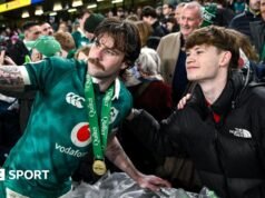 Irlanda 46-19 Australia: Mack Hansen brilla más mientras los irlandeses prestan atención al llamado de Andy Farrell