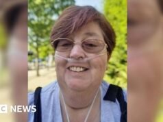 “Suena dramático, pero la clase de canto le salvó la vida”.