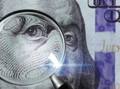 La EIA eleva la previsión del precio del petróleo pero aún prevé una caída en 2026