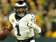 Según los informes, “muchos” jugadores de los Eagles están frustrados con el enfoque “vacilante” de Jalen Hurts