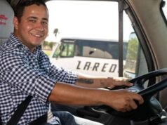 Texas otorga subvenciones para capacitar a 145 conductores de camiones pesados