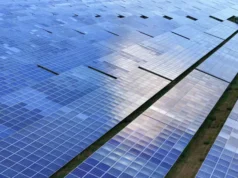 Los retrasos en los proyectos solares disminuyen en el tercer trimestre de 2025: EIA