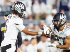 Probabilidades, líneas y selecciones de Oregon vs.Minnesota: selecciones de fútbol universitario del viernes de 10,000 simulaciones