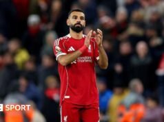 Arne Slot debería deshacerse de Mohamed Salah, dice Wayne Rooney en su último podcast