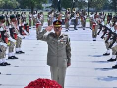 El parlamento de Pakistán aprueba la extensión de poderes al hombre fuerte Asim Muneer