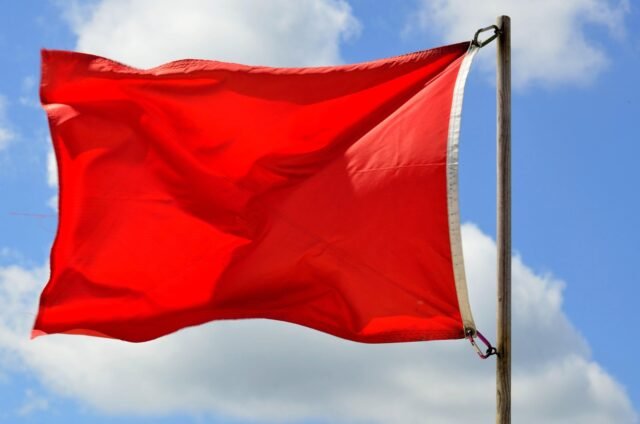 red-flag-3132583_1280-1.jpg