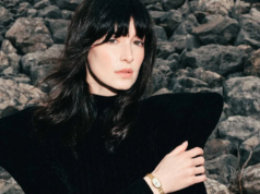 Este reloj añade un toque lujoso y romántico a cada look y es sorprendentemente fácil de acceder.