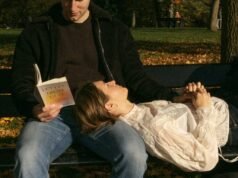 Quédate soltero hasta que encuentres a alguien que te haga sentir cerca de Dios.