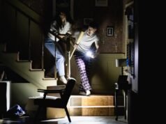 ‘Actividad Paranormal’: Cómo se adaptó la película de Ahmanson al escenario