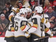 Los Golden Knights buscan aumentar los problemas locales de los Rangers