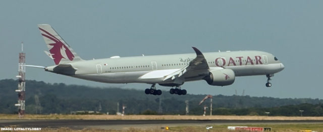 Qatar-Airways-Plane-GRU.png