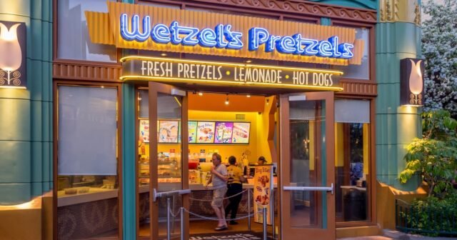 Wetzel27s20pretzels.jpg