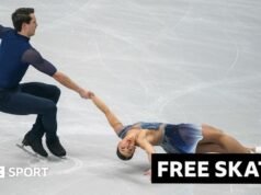 La pareja británica se recupera de una caída en el Campeonato de Europa de patinaje libre