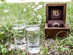 Holly Ramsay y Adam Beatty envían a casa a los invitados a la boda con tequila de £ 190