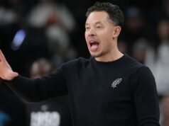 Mitch Johnson de los Spurs fue nombrado entrenador para el Juego de Estrellas de la NBA de 2026
