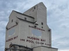 Elevador de granos Heritage de la Bahía de Hudson en la Bahía de Hudson, Saskatchewan
