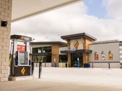 Premios al mejor diseño de tiendas 2026: Fireside Market