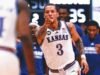 Tre White lidera al No. 14 Kansas sobre el No. 5 Houston en la tercera derrota consecutiva de los Cougars