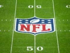 El ex guardia All-Pro de la NFL Tre’ Johnson falleció a los 54 años